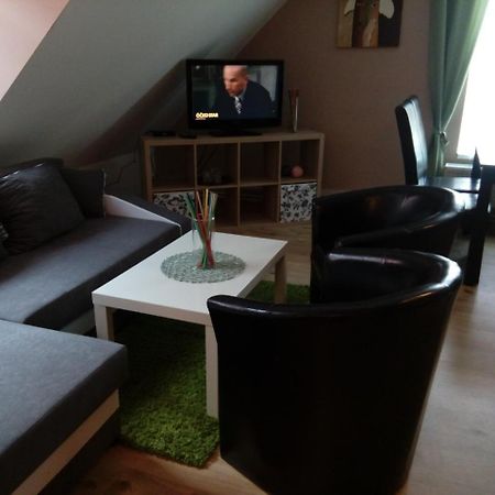 Hostinske Pokoje U Kulinare Domažlice Exteriör bild