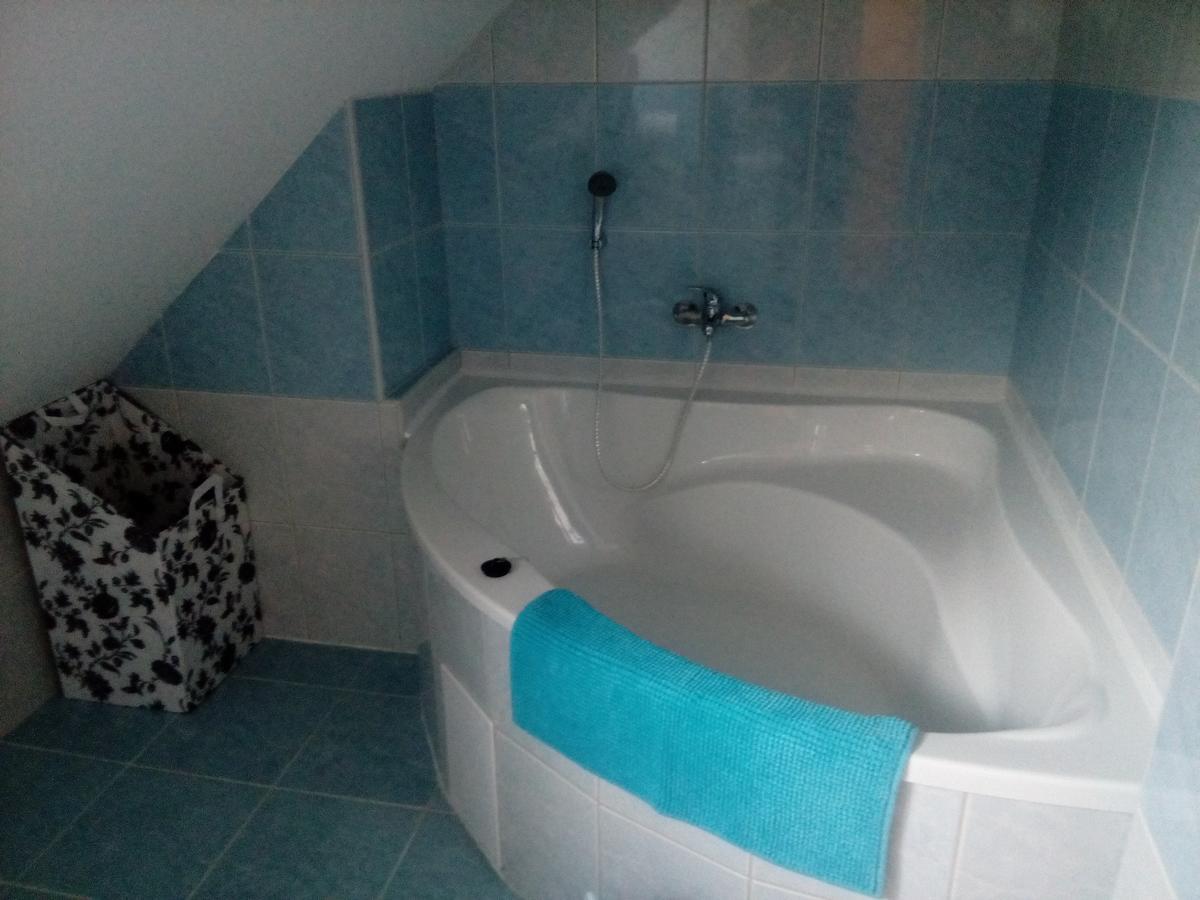 Hostinske Pokoje U Kulinare Domažlice Exteriör bild